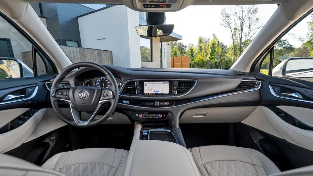 Buick Enclave 2023: priser och egenskaper