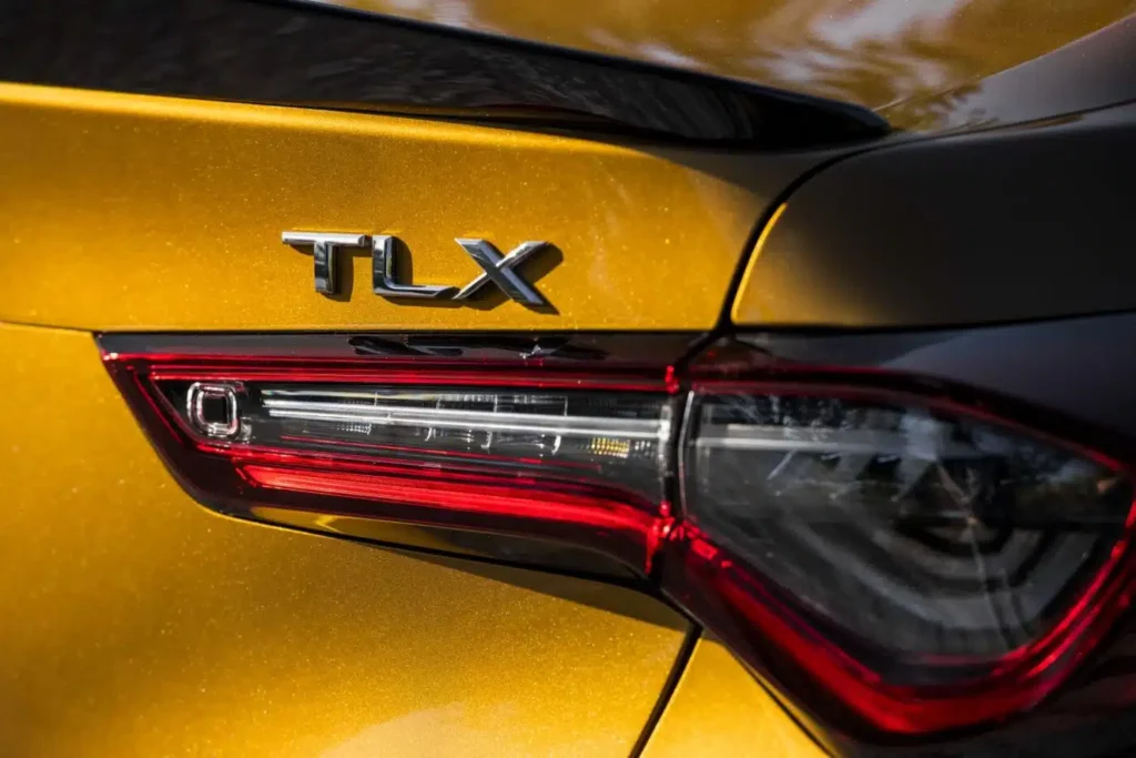 Acura TLX 2023: priser och egenskaper