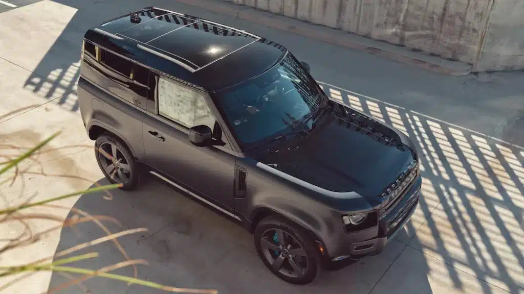 Land Rover Defender 2023: priser och egenskaper