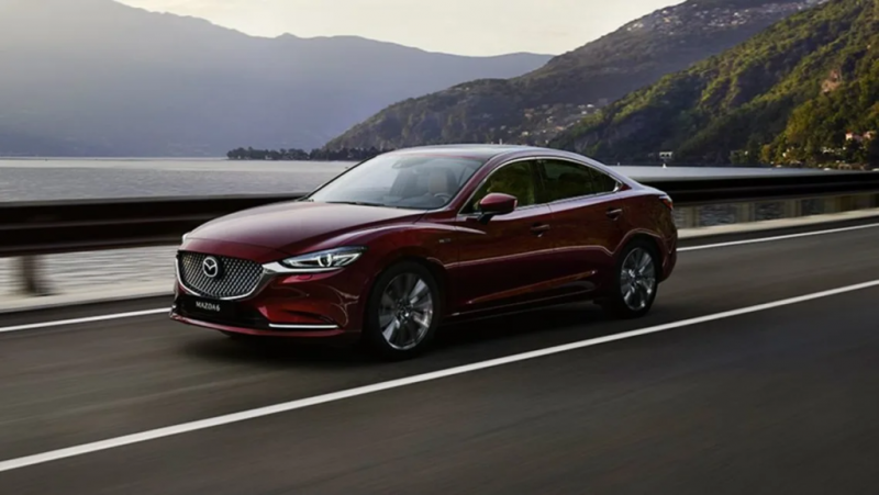 Mazda 6 2024: förbättrad säkerhet och attraktiv design